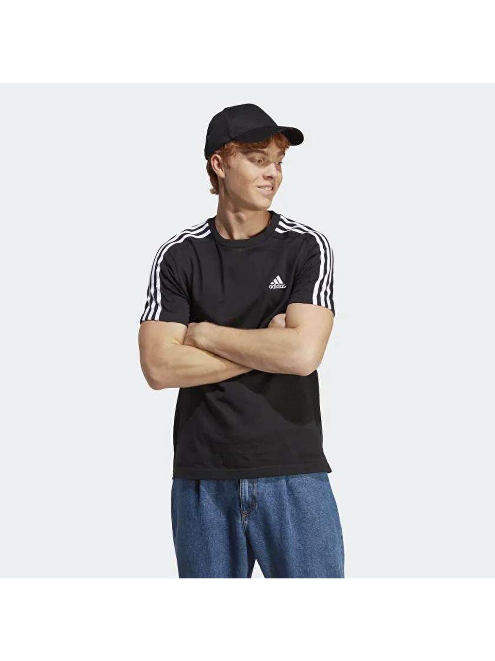 Adidas Siyah 3 Stripes Single Jersey Erkek Siyah Bisiklet Yaka Tişört