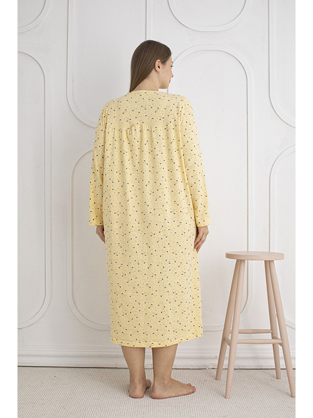 Sarı %100 Pamuklu Mevsimlik Kumaş Uzun Kol Büyük Beden Anne Geceliği 1525-5