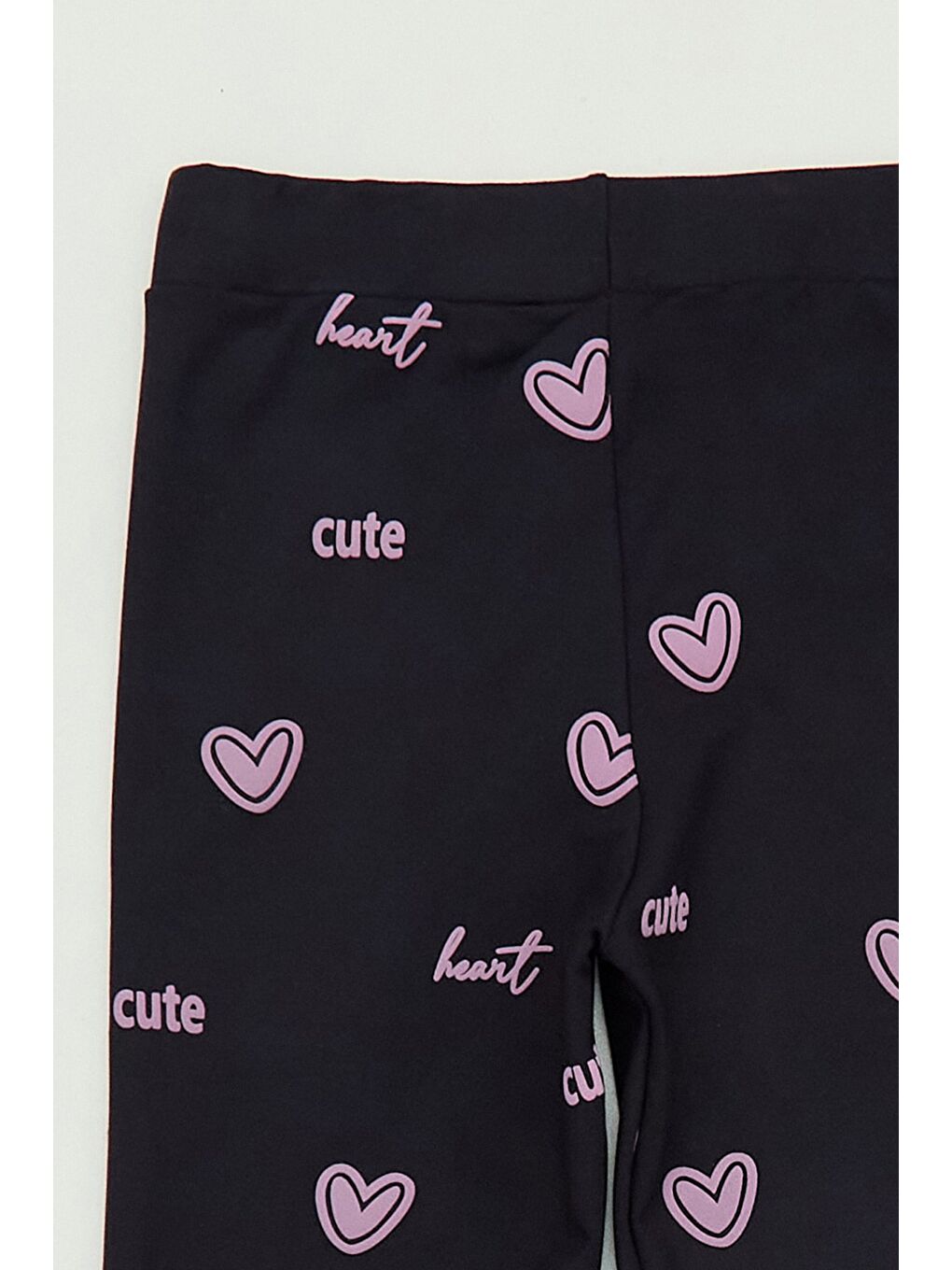 Siyah Kalp Baskılı Kız Çocuk Tayt-2