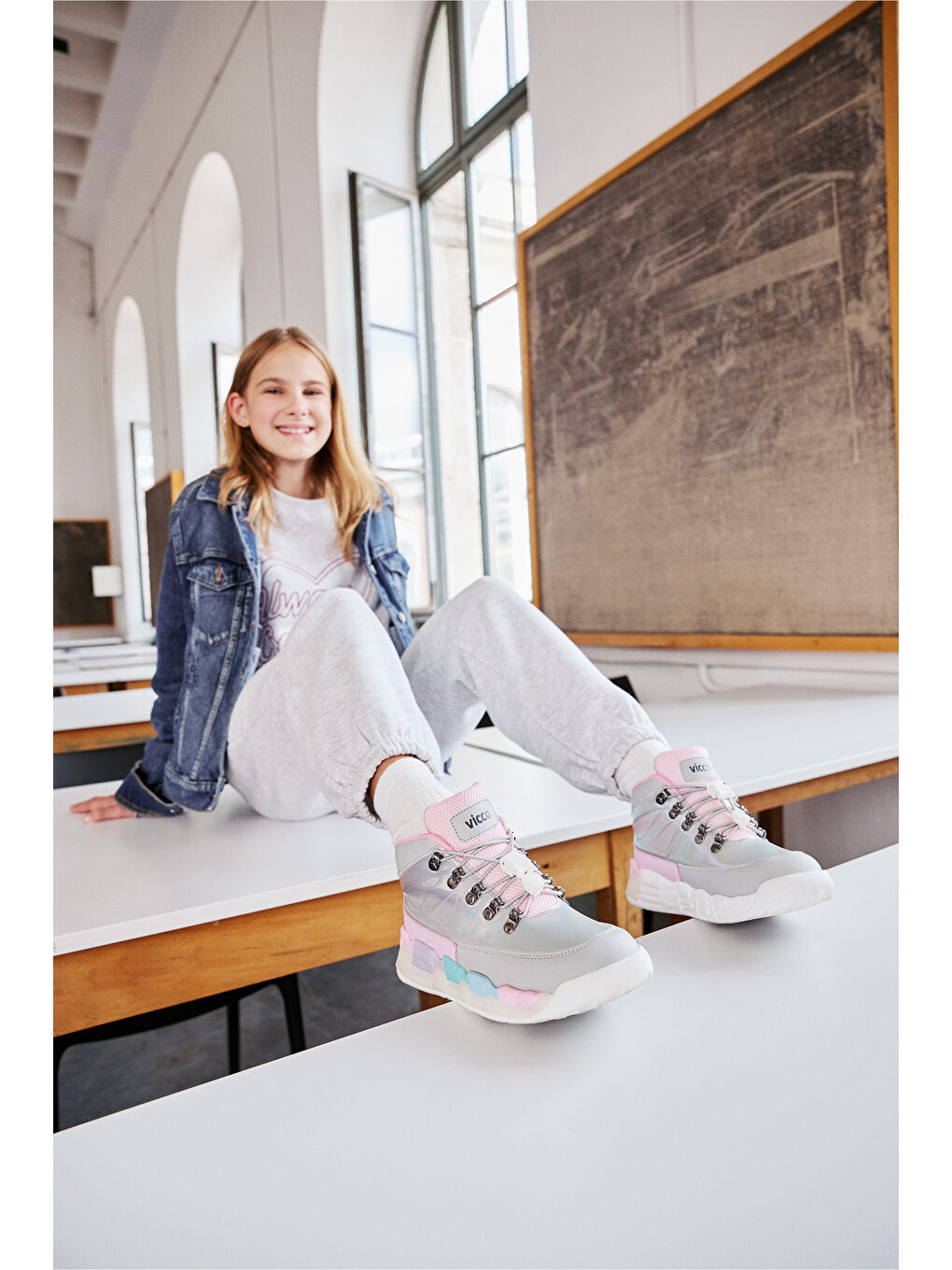 Ellen Işıklı Kız Çocuk Gri Bot-1