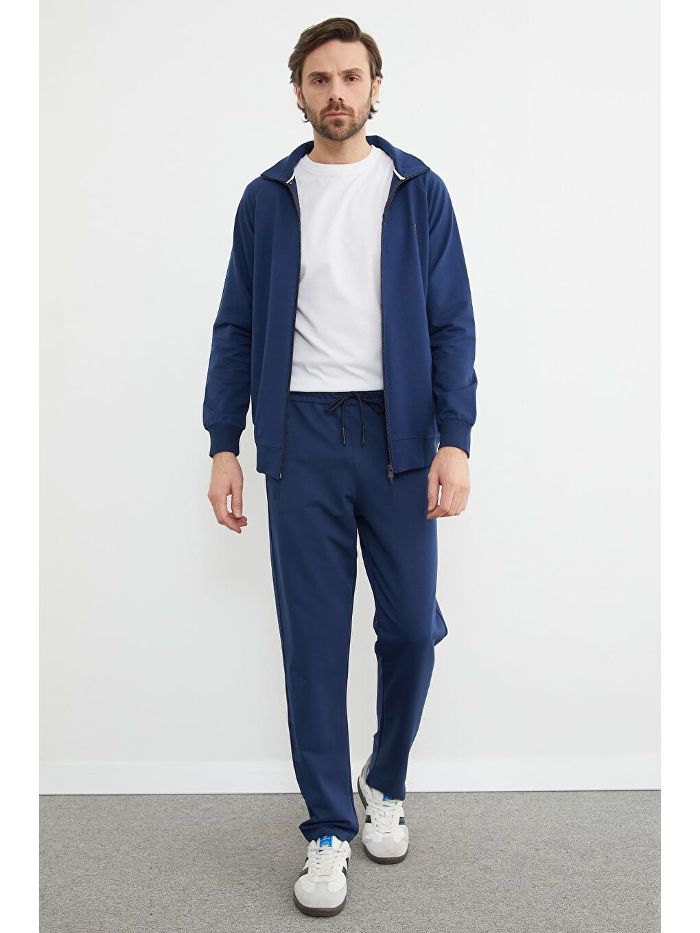 Lacivert Yazı Kabartmalı Fermuarlı Eşofman Takımı-3