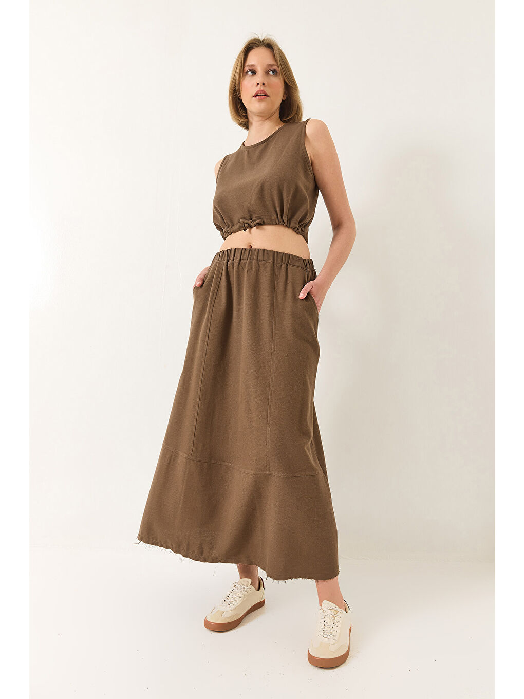 Kahverengi Kadın Keten Beli Bağlamalı Bluz Cep Detaylı Etek Alt-Üst Takım-2