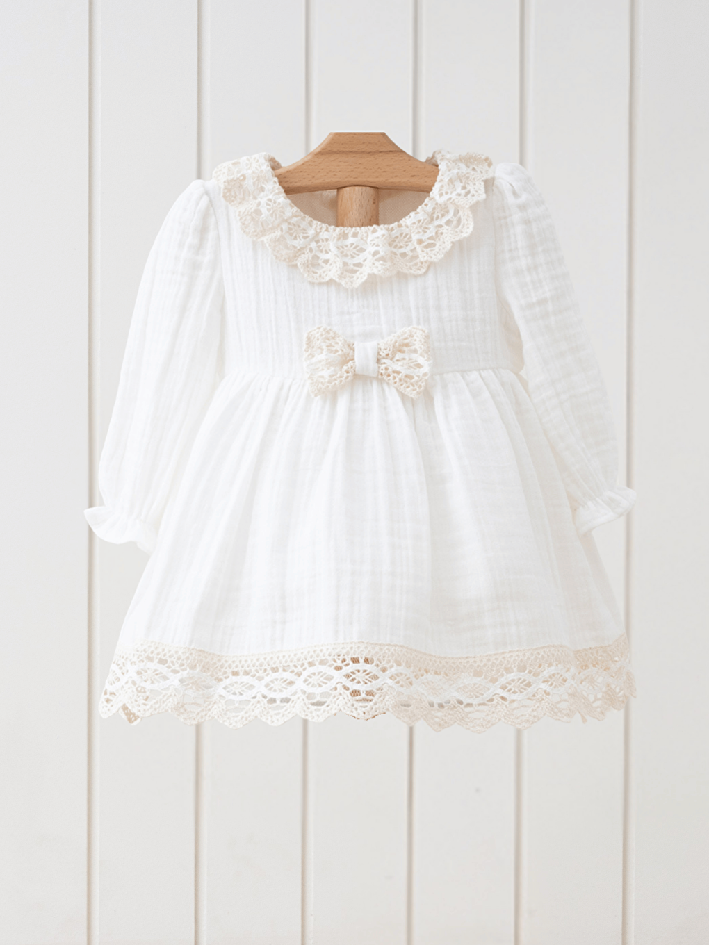 Ekru Bisiklet Yaka Uzun Kollu Dantel Detaylı Kız Bebek Elbise