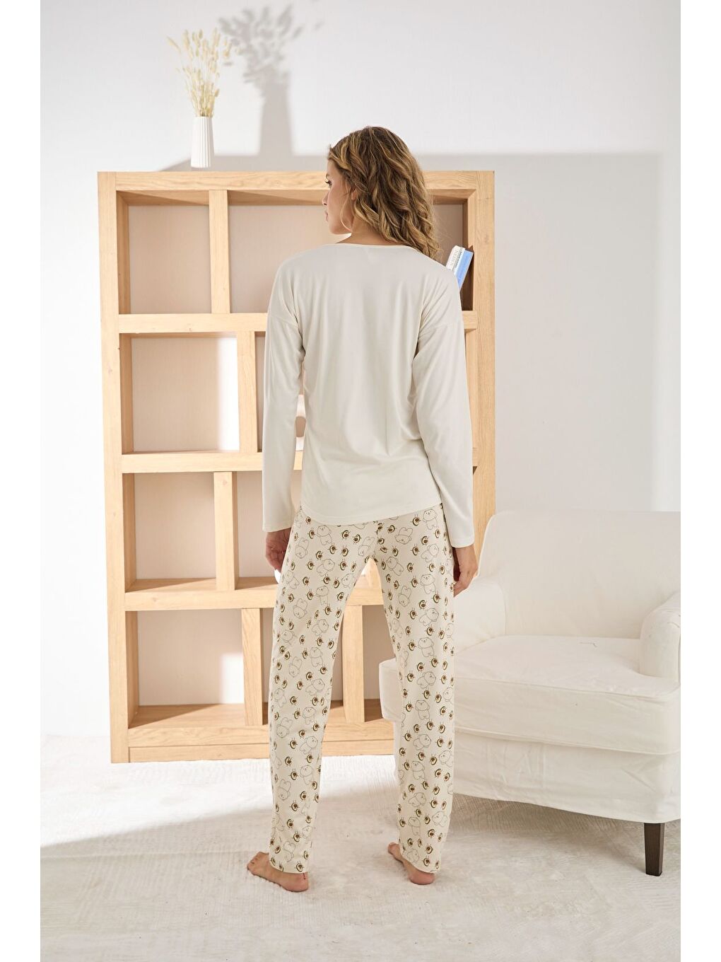 Bej Kadın Uzun Kollu Yumuşak Sofya Kumaş Yüksek Kalite Esnek Rahat Pijama Takımı-1