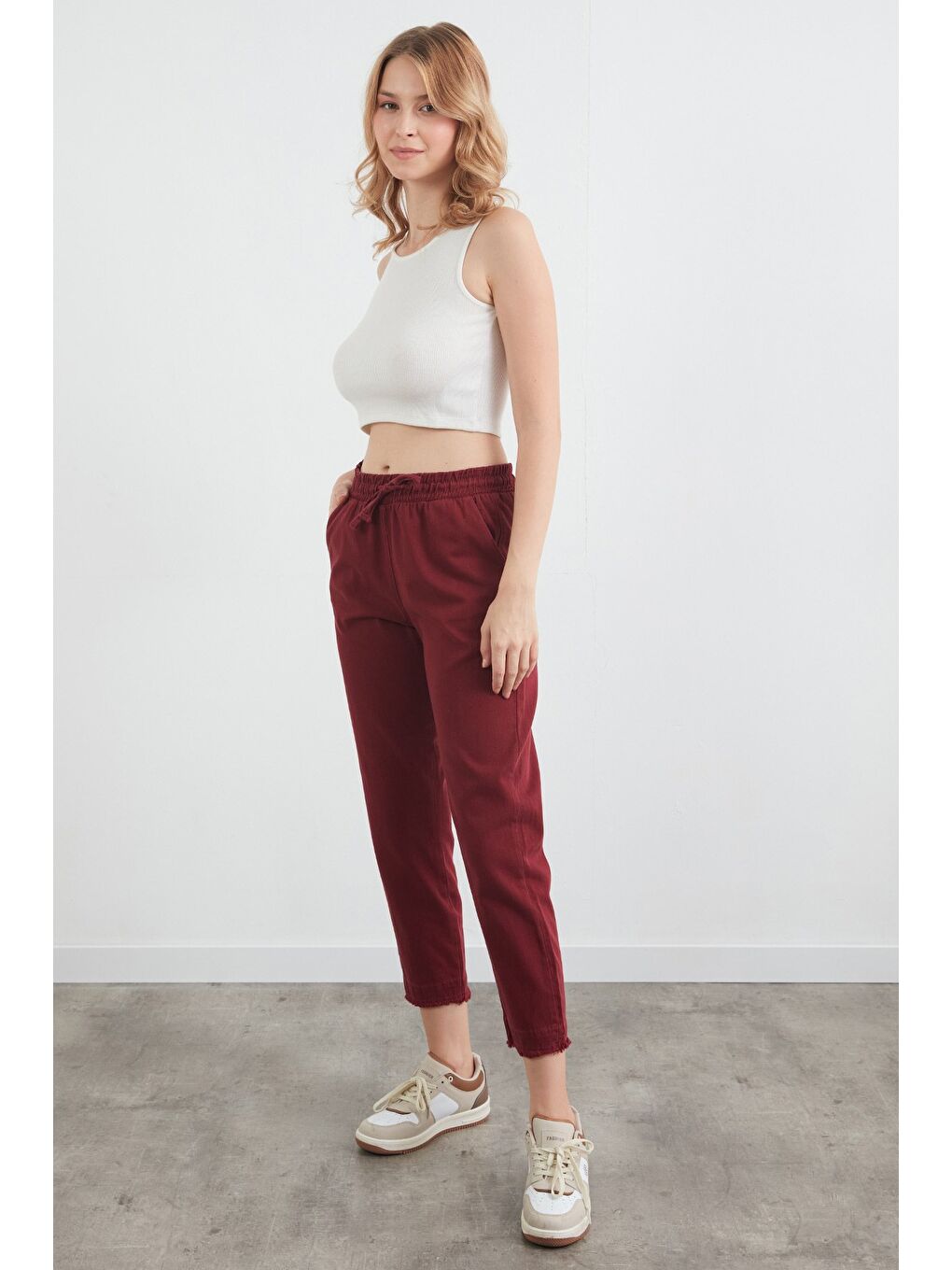 Bordo Yüksek Bel Beli Lastikli Pantolon-1