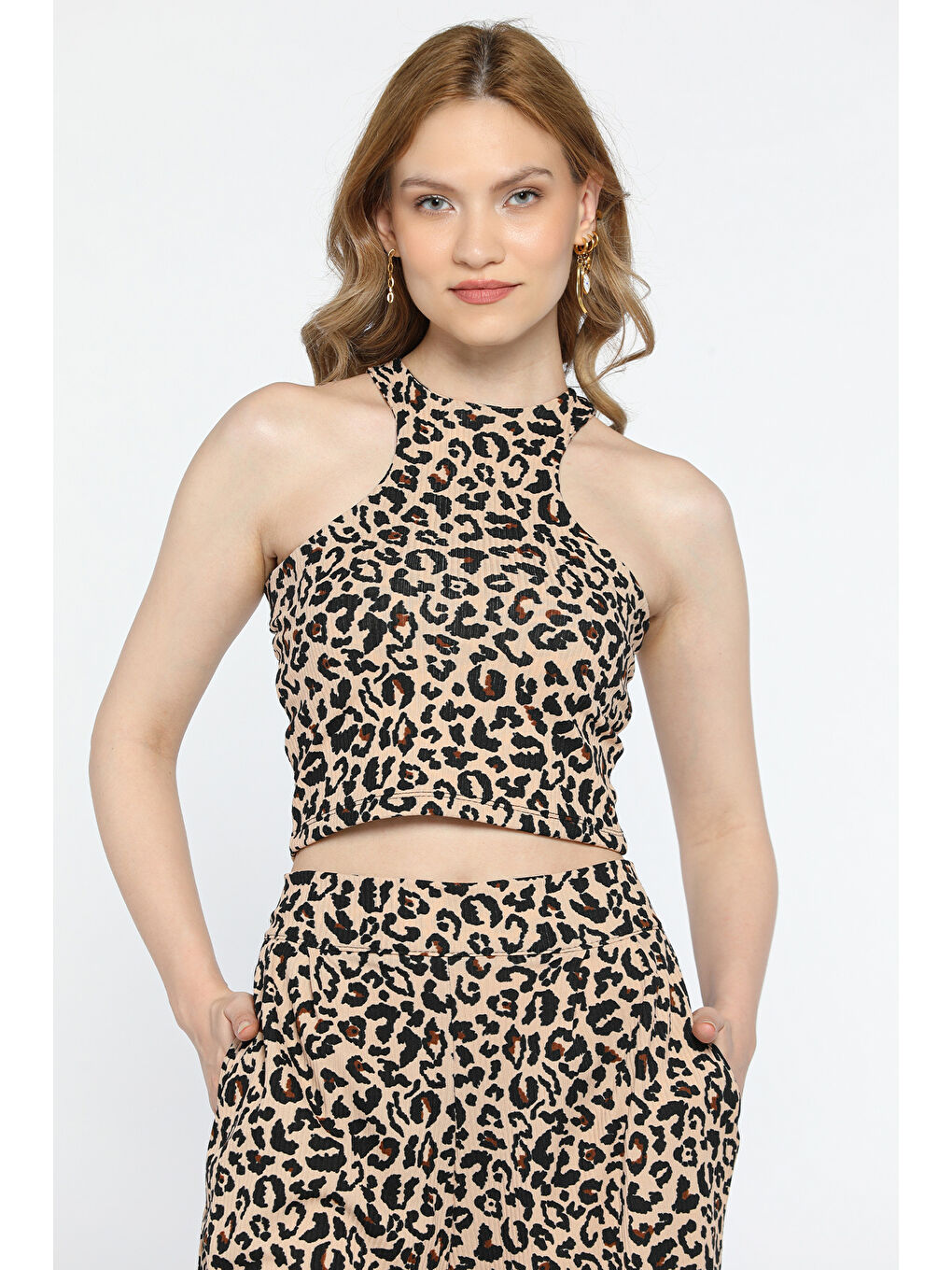 Kahverengi Leopar Desenli Elastanlı Kadın Bluz-1