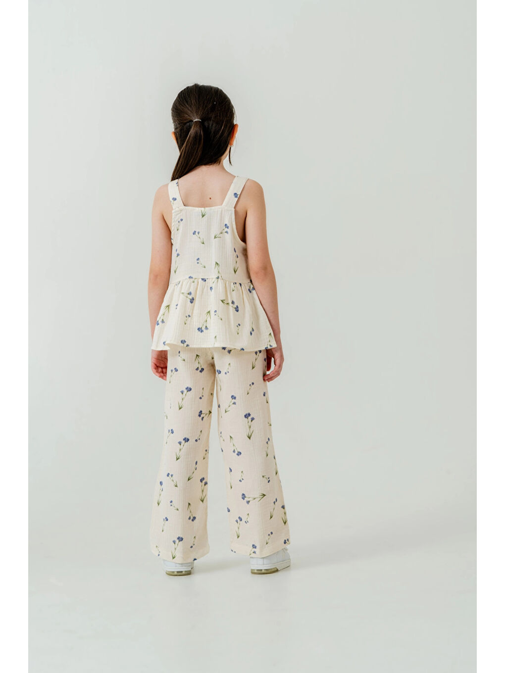 Mavi Çiçek Desenli Kız Çocuk Müslin Takım 3817-3