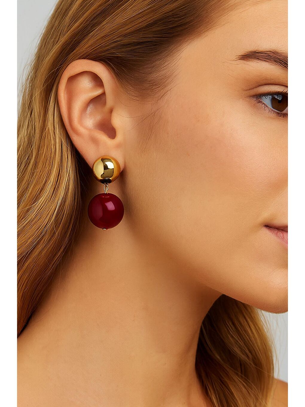 Bordo Carmen Top Boncuk Sallantılı Küpe-1