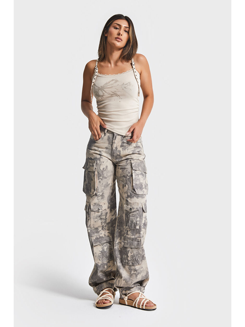 Kahverengi Kadın Kamuflaj Renk 7w5-28 Straight Kargo Fit Simli Özel Kumaş Tasarım Denim Jean-3