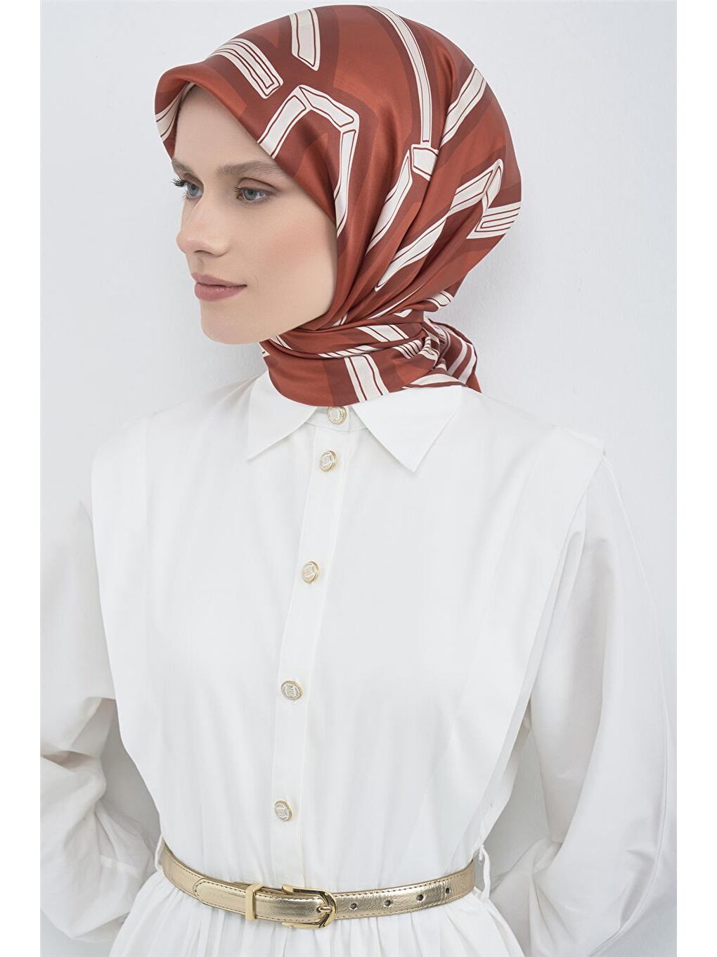 Kahverengi Saf İpek Sura Eşarp 9547D 04-3