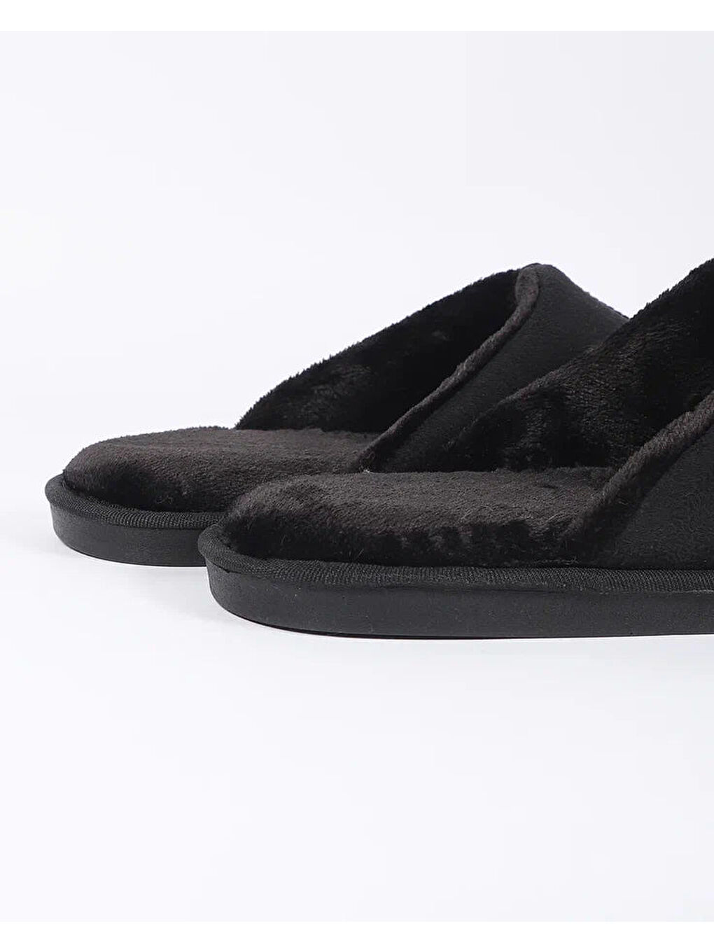 Siyah Erkek Ev Terliği - REINOR-2