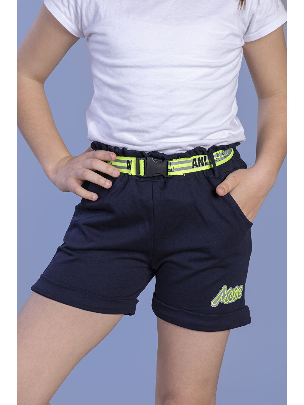 Lacivert Kız Çocuk Beli Lastikli Kemer Detaylı İki Yanı Cepli Şort