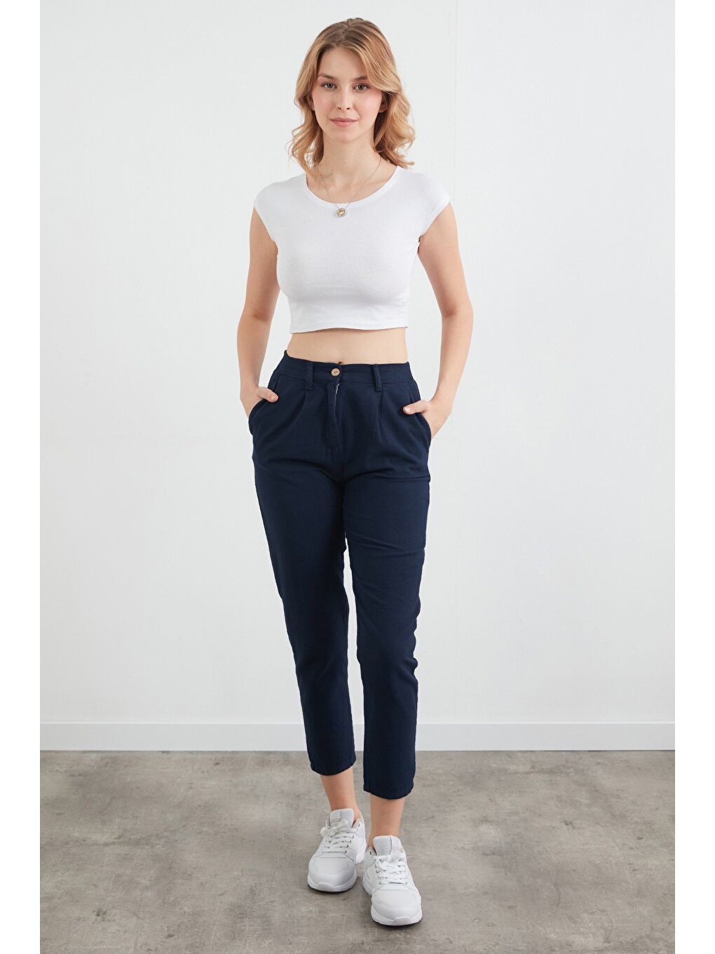 Lacivert Fermuarlı Cepli Keten Pantolon