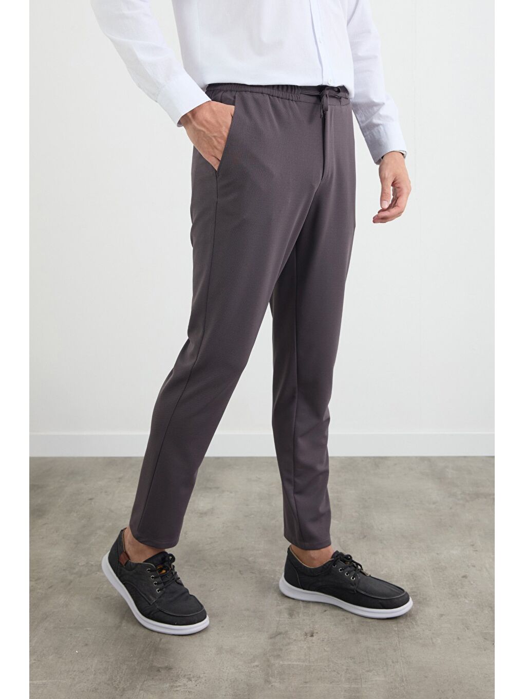 Antrasit Beli Bağlamalı Cepli Jogger Pantolon