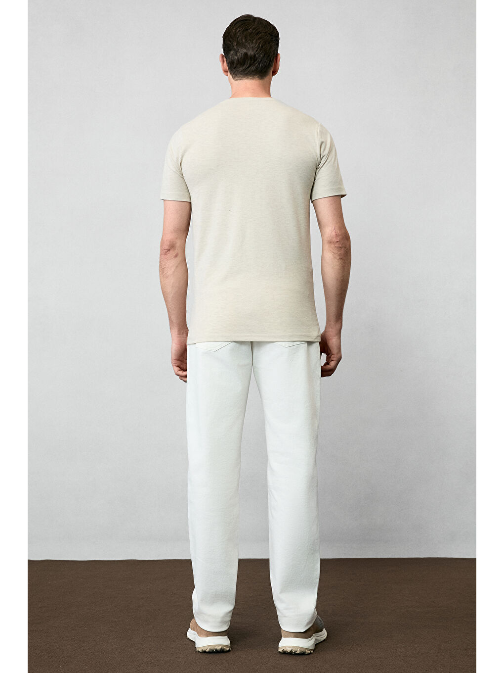 Bej Bisiklet Yaka Slim Fit Dar Kesim Süprem Pamuklu Basic Tişört-6