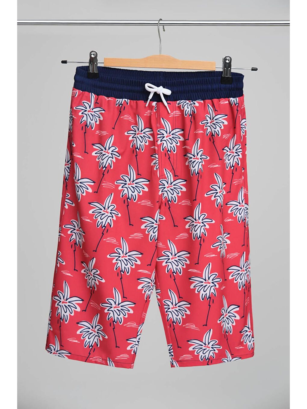 Palmiye Desenli Kırmızı Erkek Çocuk Havuz Ve Deniz Şortu 2997