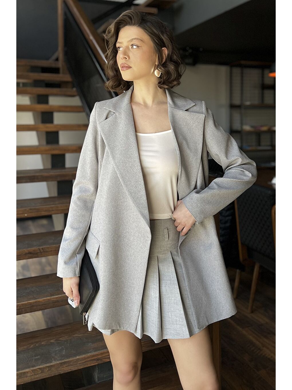 Gri Yan Yırtmaçlı Astarlı Kadın Blazer Ceket-1