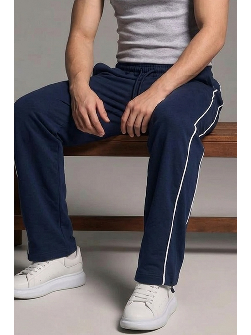 Erkek Beli Lastikli Lacivert Relaxed Eşofman Altı-5