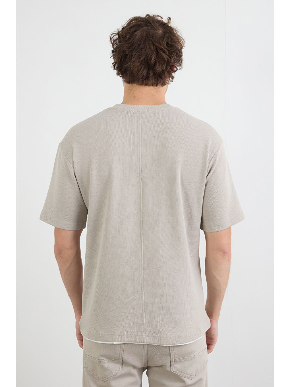 Gri Cepli Bisiklet Yaka Tişört-3