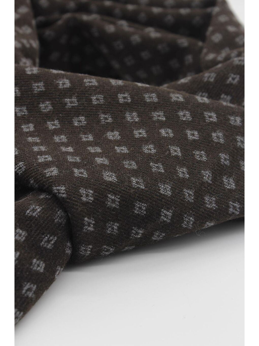 Koyu Kahverengi Desenli Kaşkol 1067245104_400-1