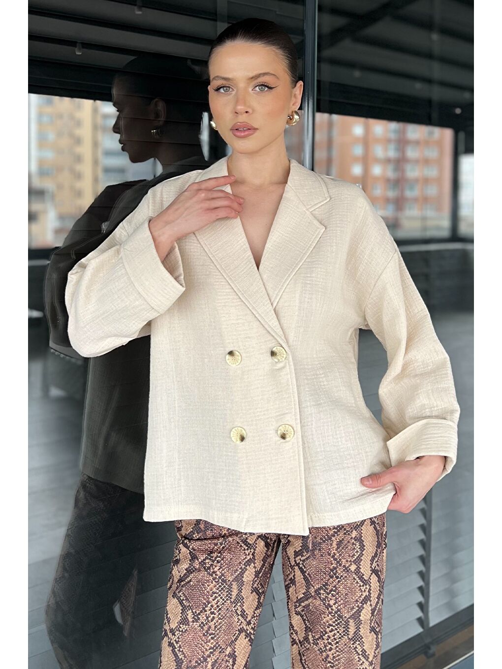 Bej Kadın Duble Kol Keten Ceket-1