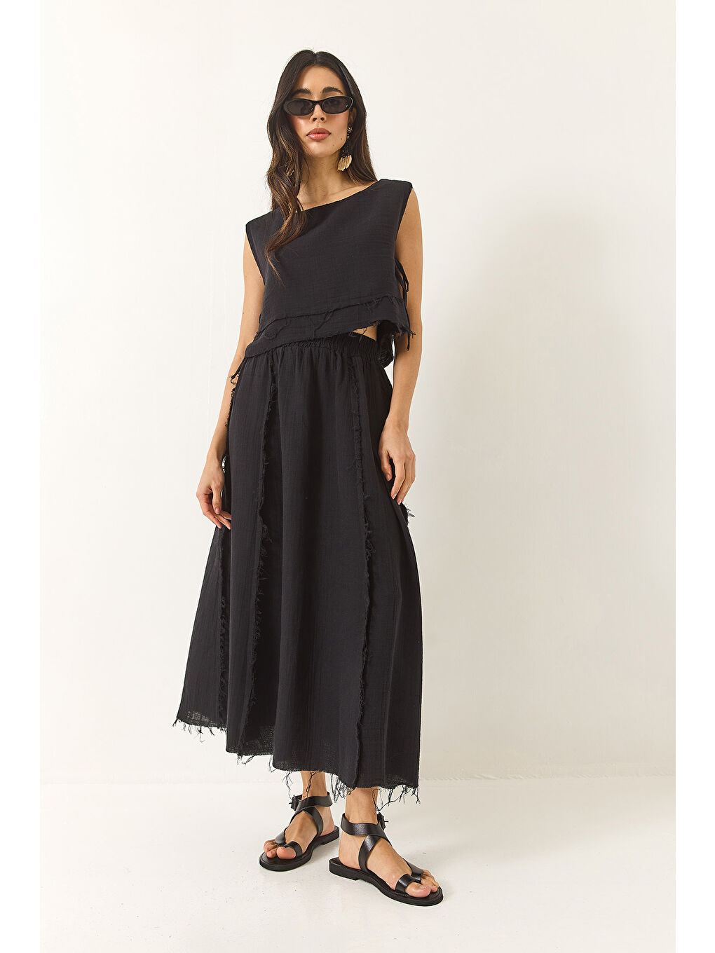 Siyah Kadın Beli Lastikli Etek Yandan Bağlama Detaylı Crop Müslin Alt-Üst Takım-1