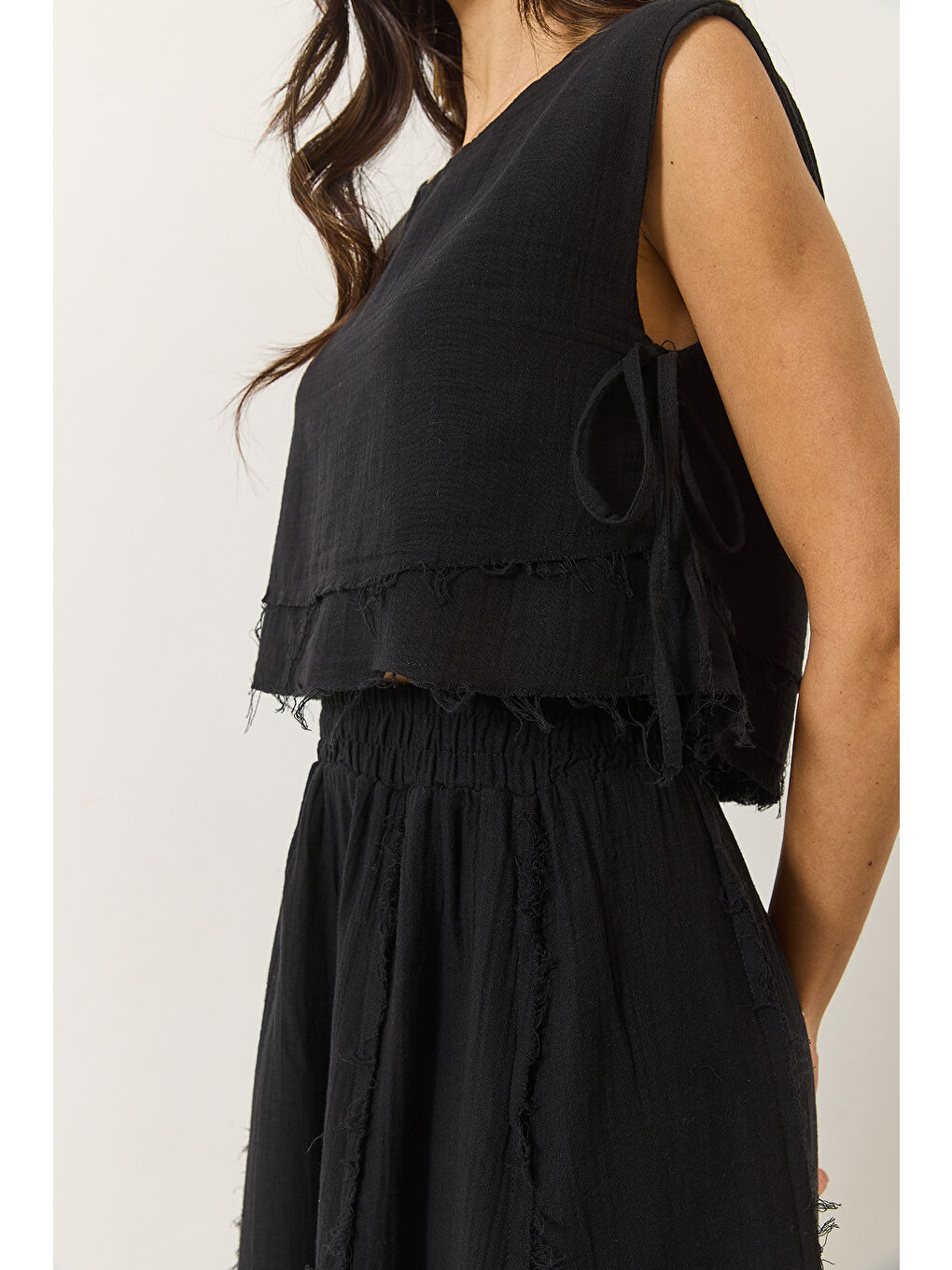 Siyah Kadın Beli Lastikli Etek Yandan Bağlama Detaylı Crop Müslin Alt-Üst Takım-5