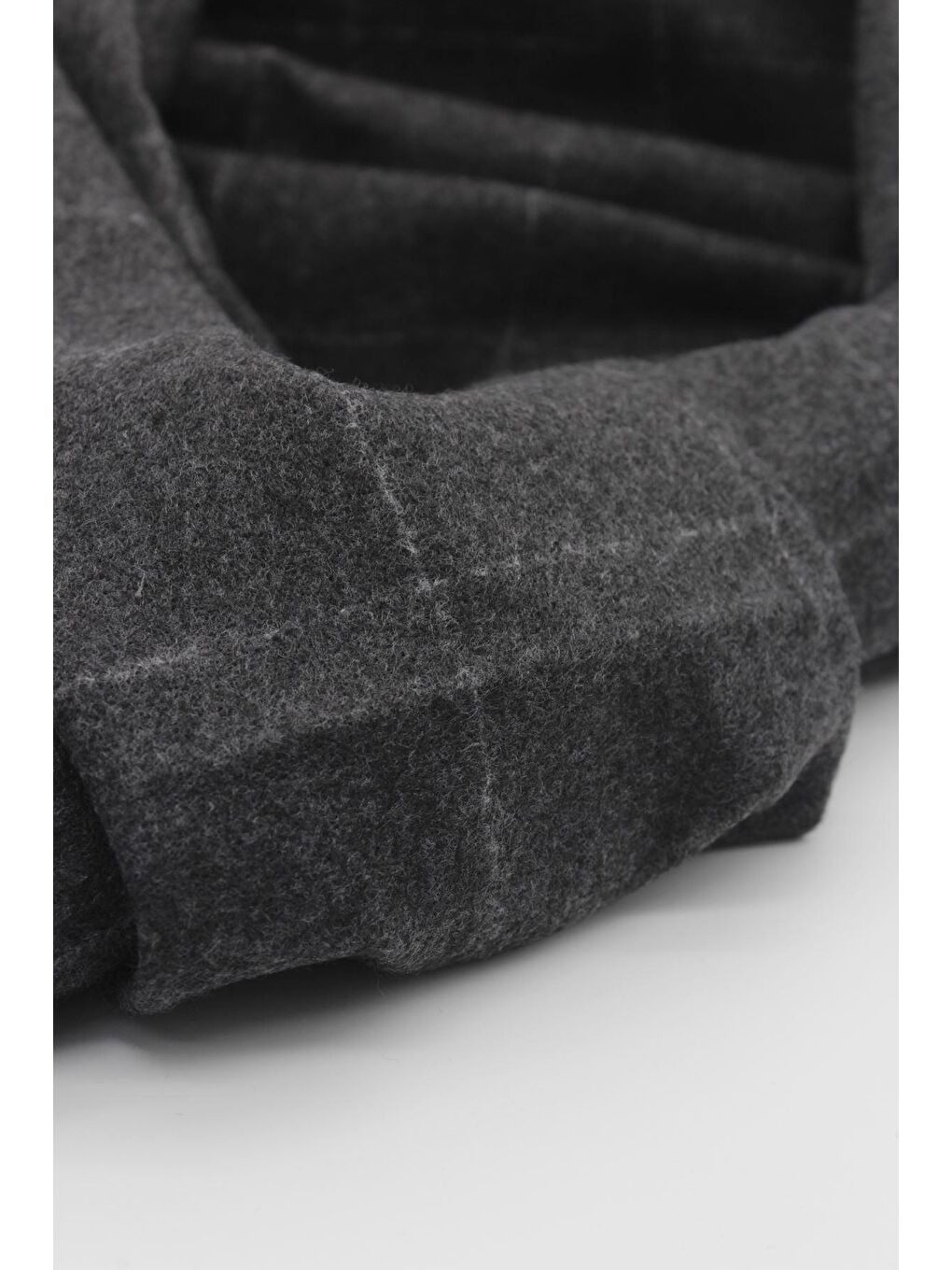 Koyu Antrasit Desenli Kaşkol 1067245106_070-1