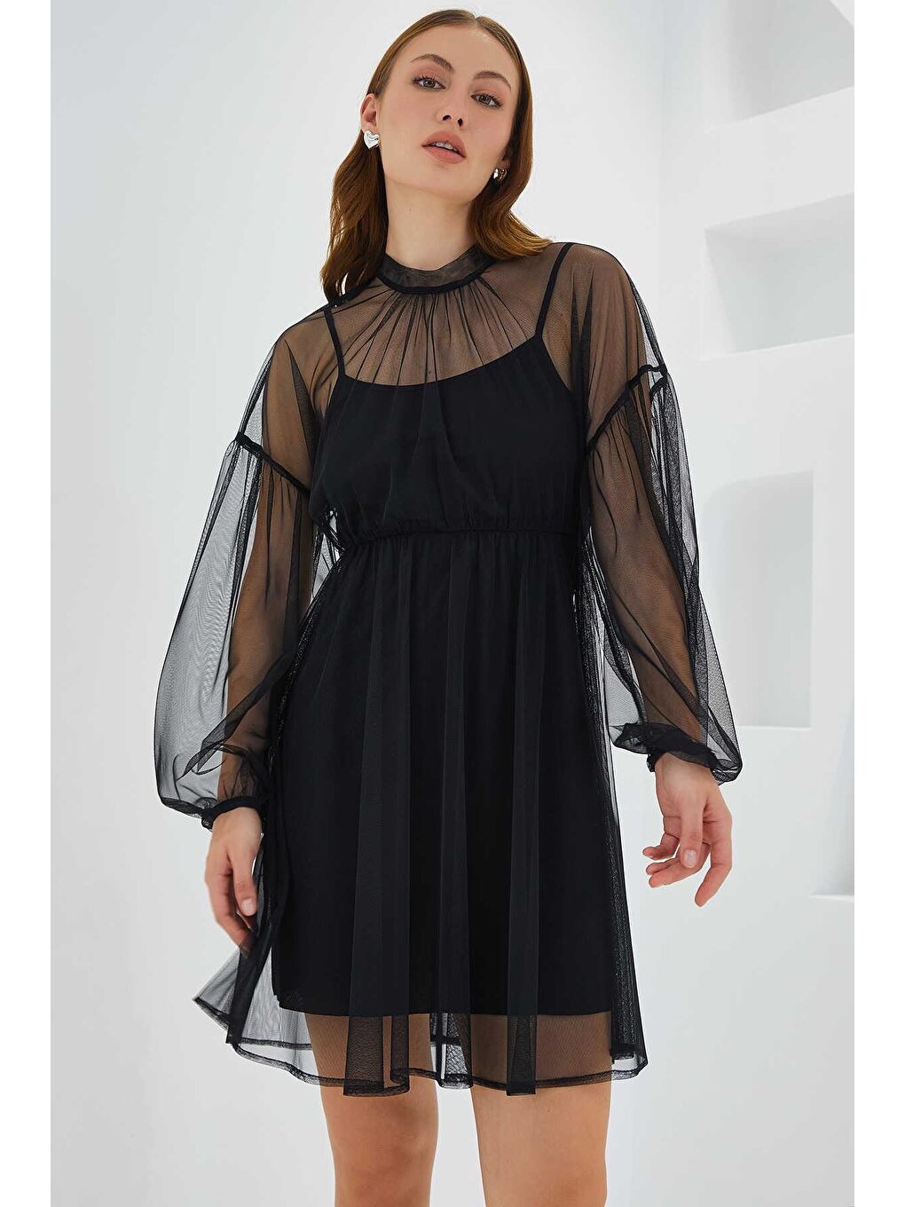 Kadın Siyah Tül Detaylı Mini Elbise 2485