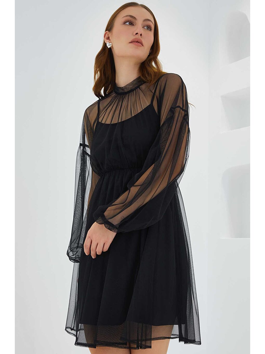 Kadın Siyah Tül Detaylı Mini Elbise 2485-1