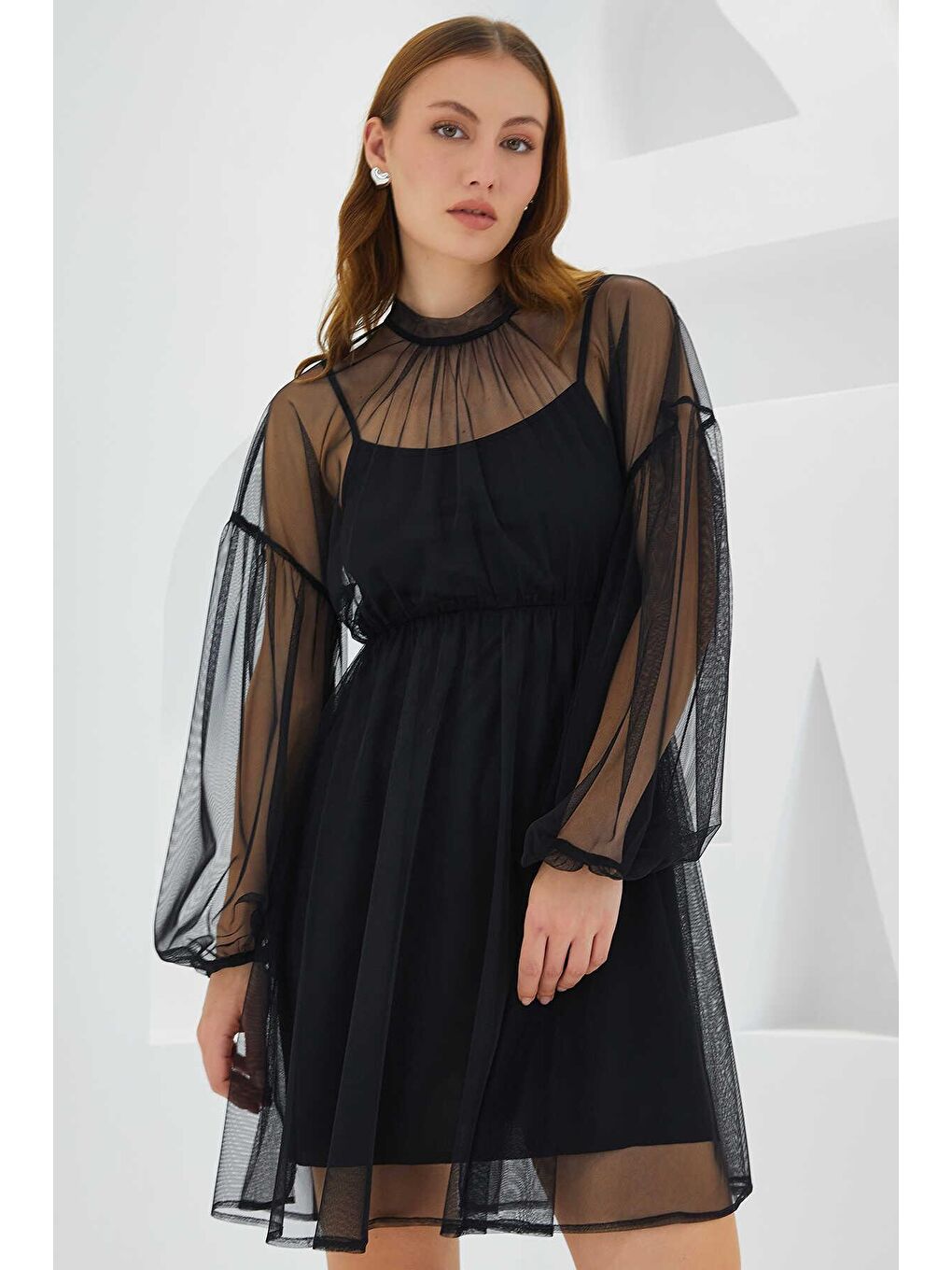 Kadın Siyah Tül Detaylı Mini Elbise 2485-2