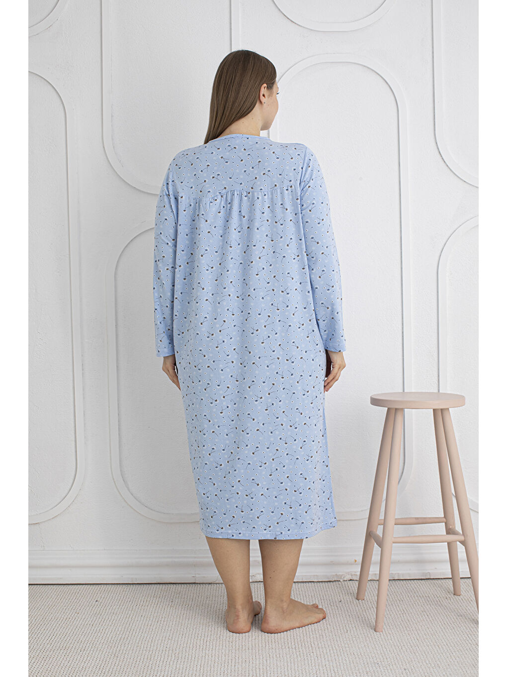 Mavi %100 Pamuklu Mevsimlik Kumaş Uzun Kol Büyük Beden Anne Geceliği 1525-5