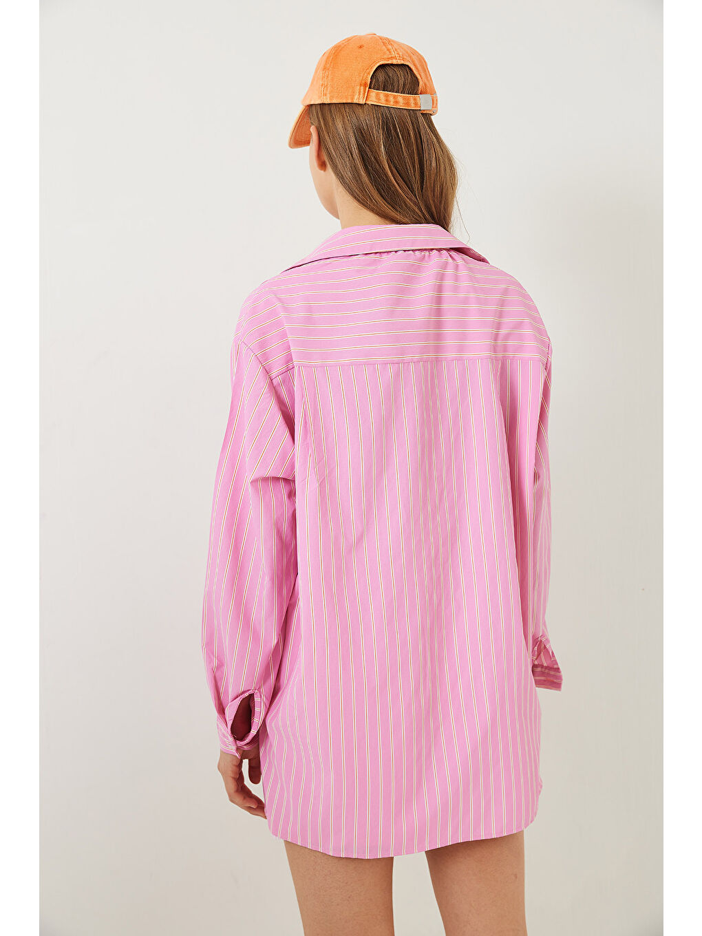 Pembe Kadın Tek Cep Detaylı Çizgili Poplin Gömlek-7