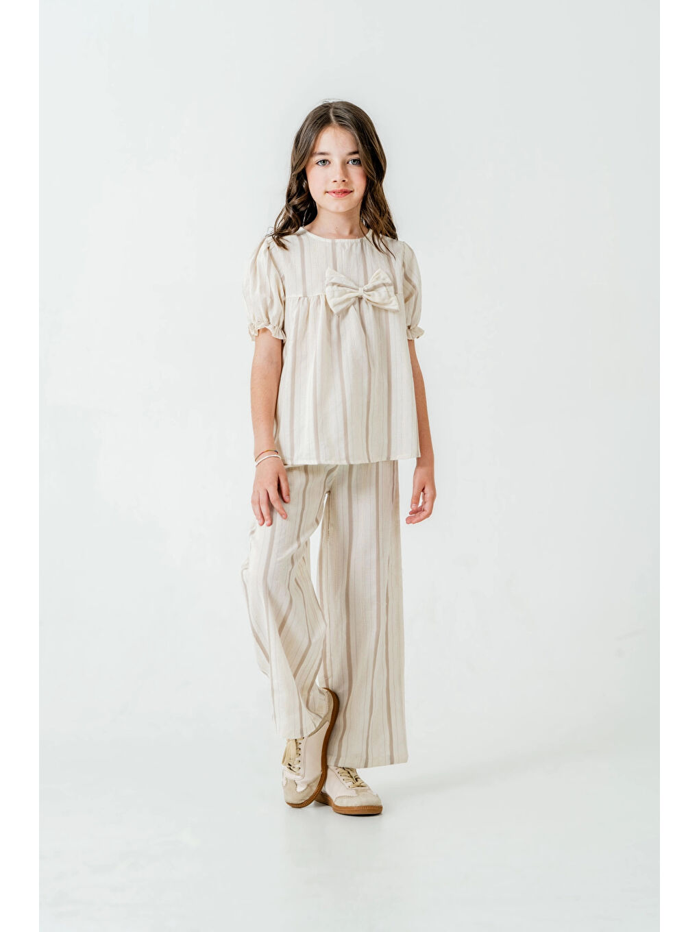 Bej Kurdelalı Çizgili Kız Çocuk Takım 3837-2