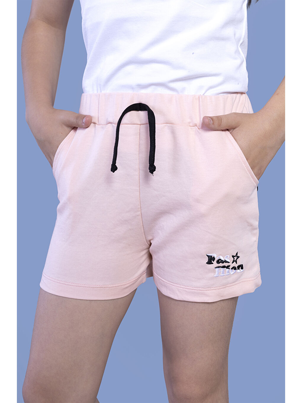 Pembe Kız Çocuk İki Yanı Cepli Arkası Baskı Detaylı Şort-3