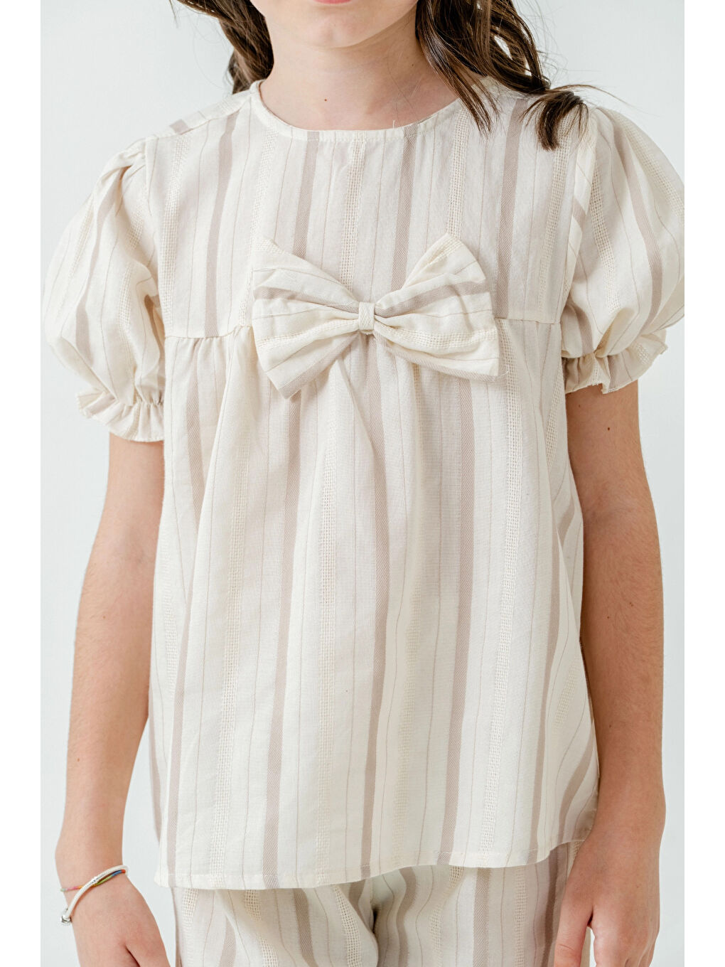 Bej Kurdelalı Çizgili Kız Çocuk Takım 3837-4