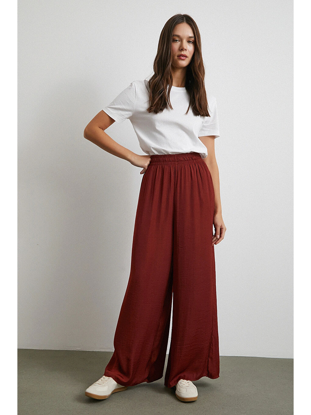 Karışık Beli Lastikli Dökümlü Geniş Paça Pantolon Kahve-1