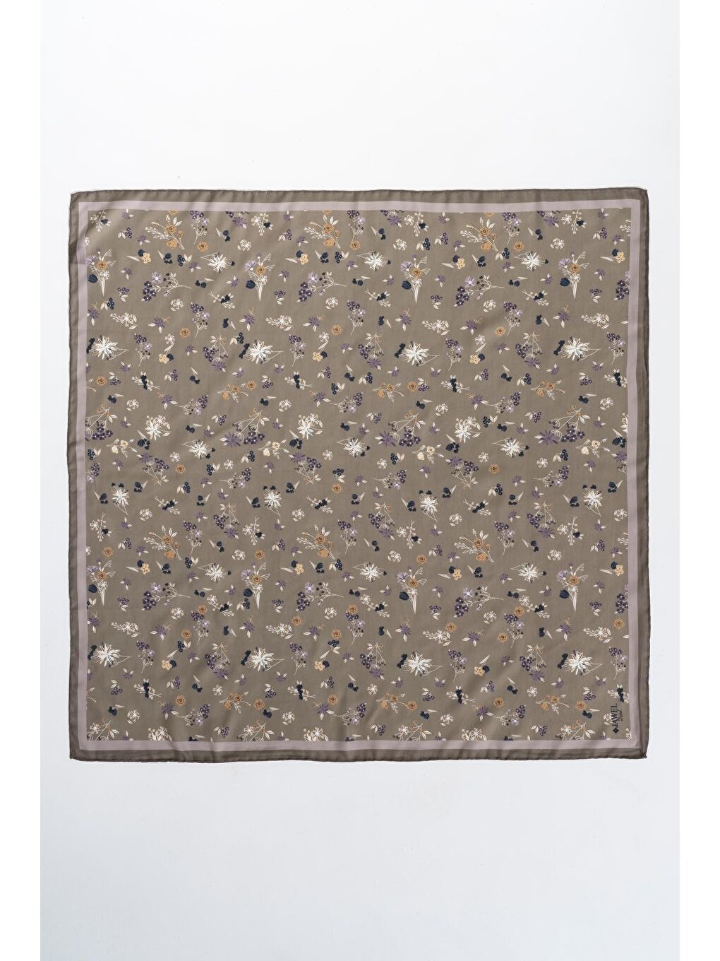 Haki Kadın Digital Baskılı Çiçek Desen Soft Eşarp-1