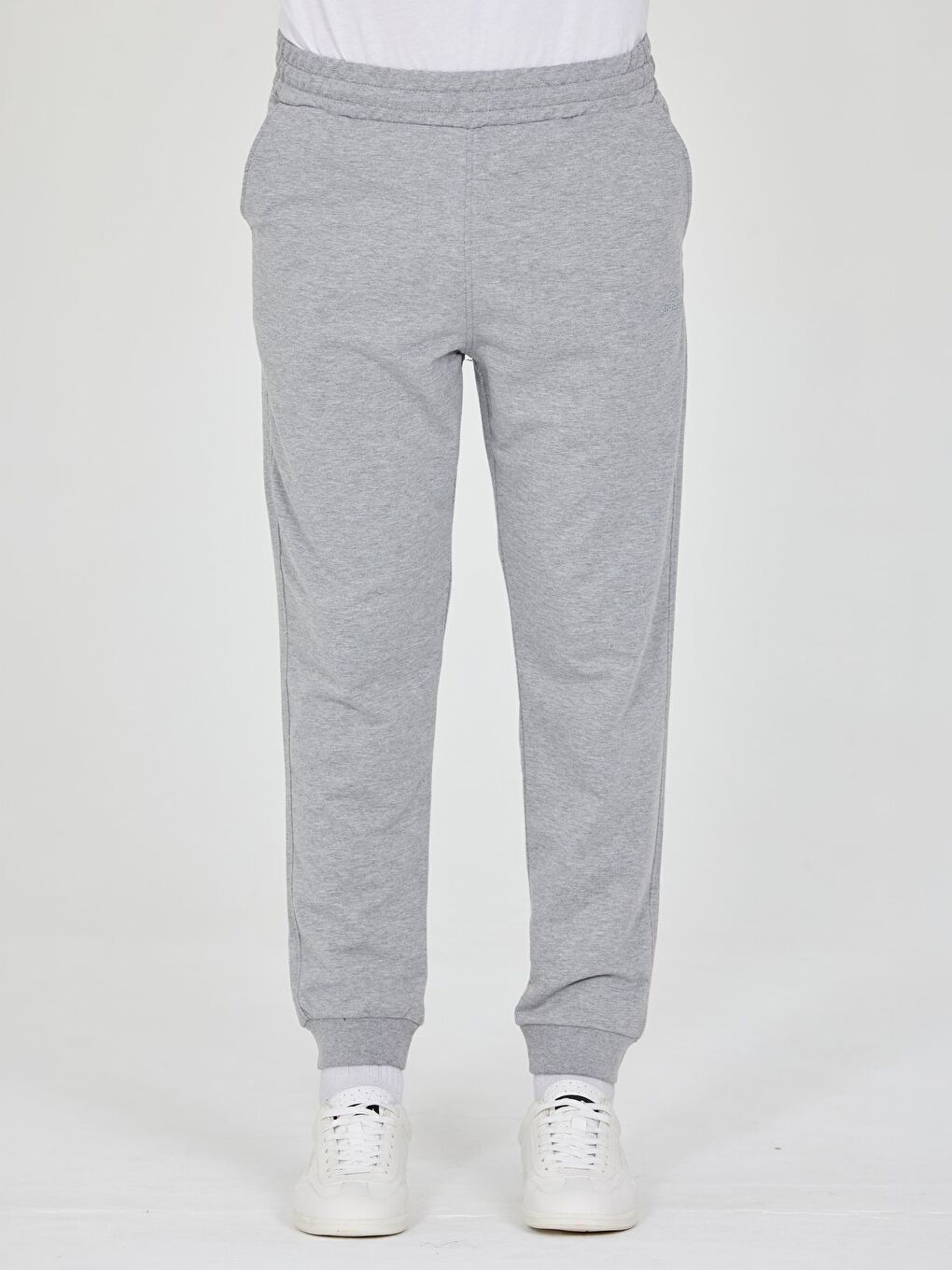 Gri Erkek  Slim Fit Eşofman Altı Lastikli Paça Günlük Spor Alt Yan Cepli-1