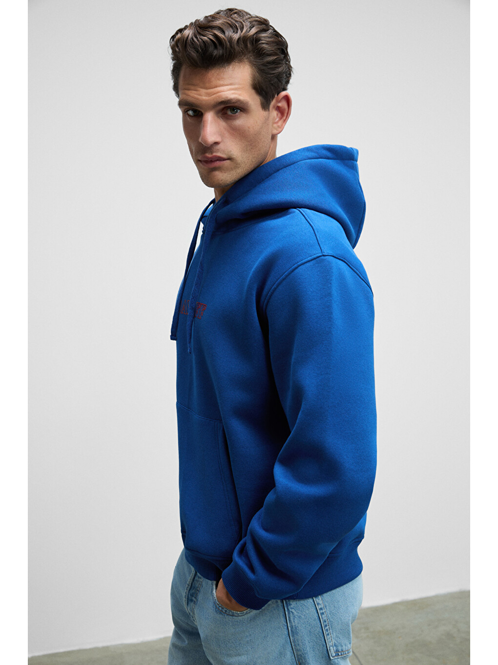 Blaıse Erkek Önü Ve Sırtı Baskılı Kapüşonlu Kordonlu Kanguru Cepli Regular Fit Mavi Sweatshirt-2