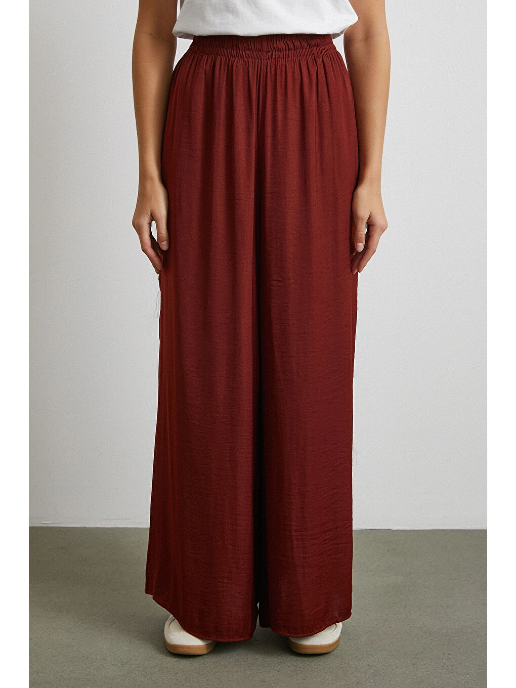 Karışık Beli Lastikli Dökümlü Geniş Paça Pantolon Kahve-3