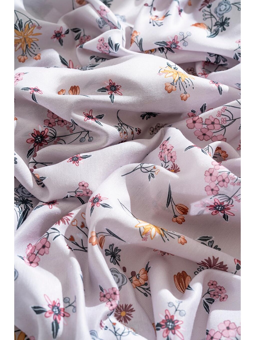 Gri Kadın Digital Baskılı Çiçek Desen Soft Eşarp-2