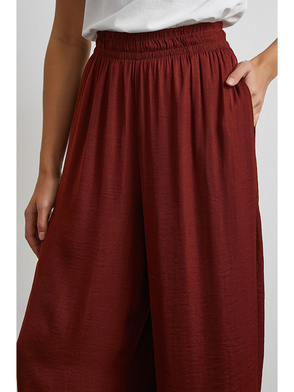 Karışık Beli Lastikli Dökümlü Geniş Paça Pantolon Kahve-4