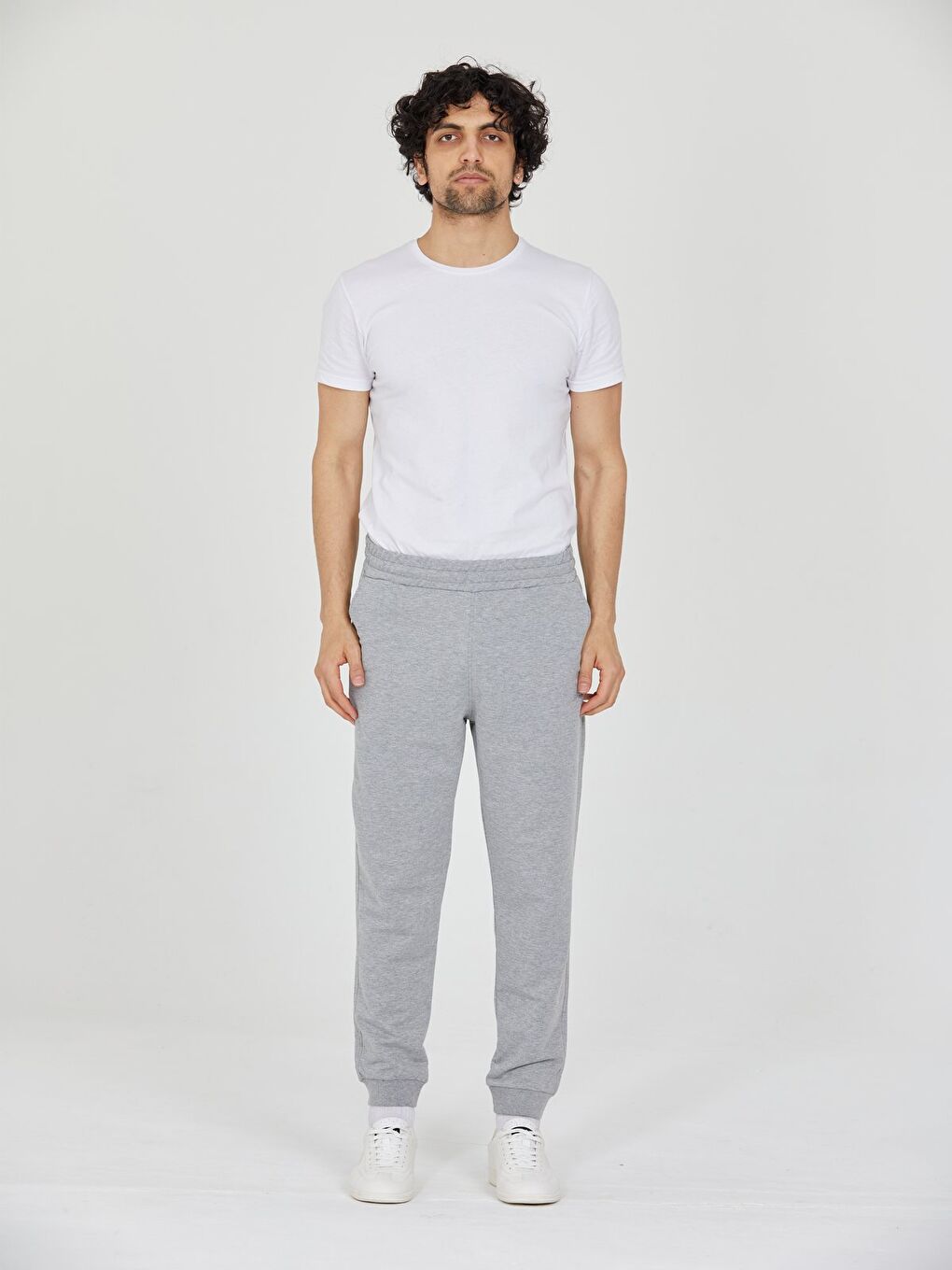 Gri Erkek  Slim Fit Eşofman Altı Lastikli Paça Günlük Spor Alt Yan Cepli-3