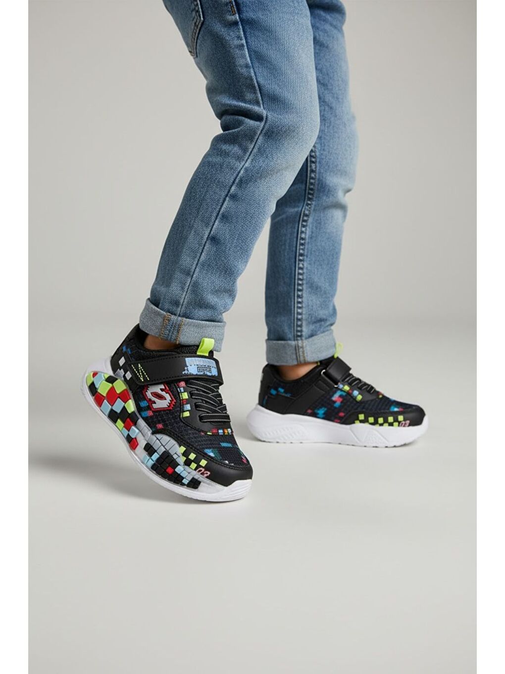 Kırmızı Erkek Çocuk Oyun Pixel Blok Desenli Spor Sneaker