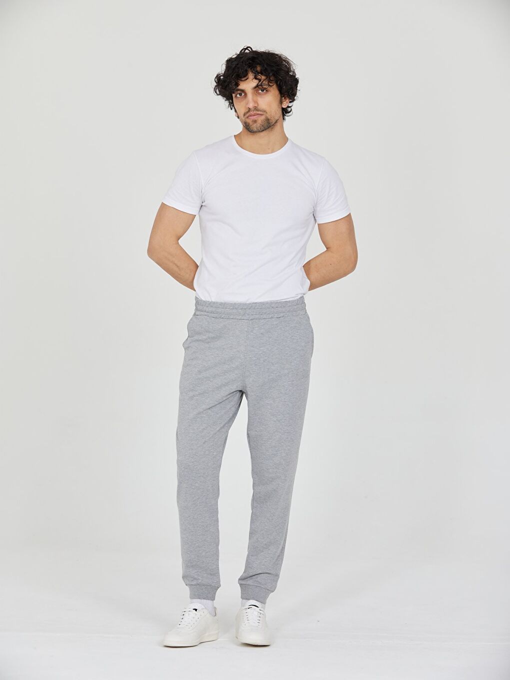 Gri Erkek  Slim Fit Eşofman Altı Lastikli Paça Günlük Spor Alt Yan Cepli-5