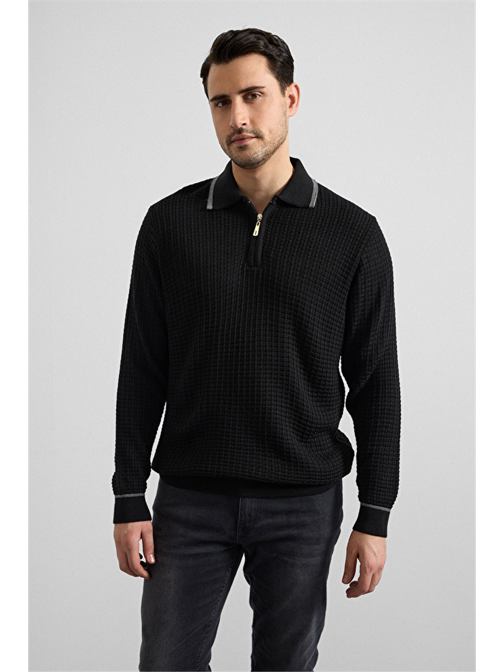 Siyah Regular Fermuarlı Polo Yaka Kazak
