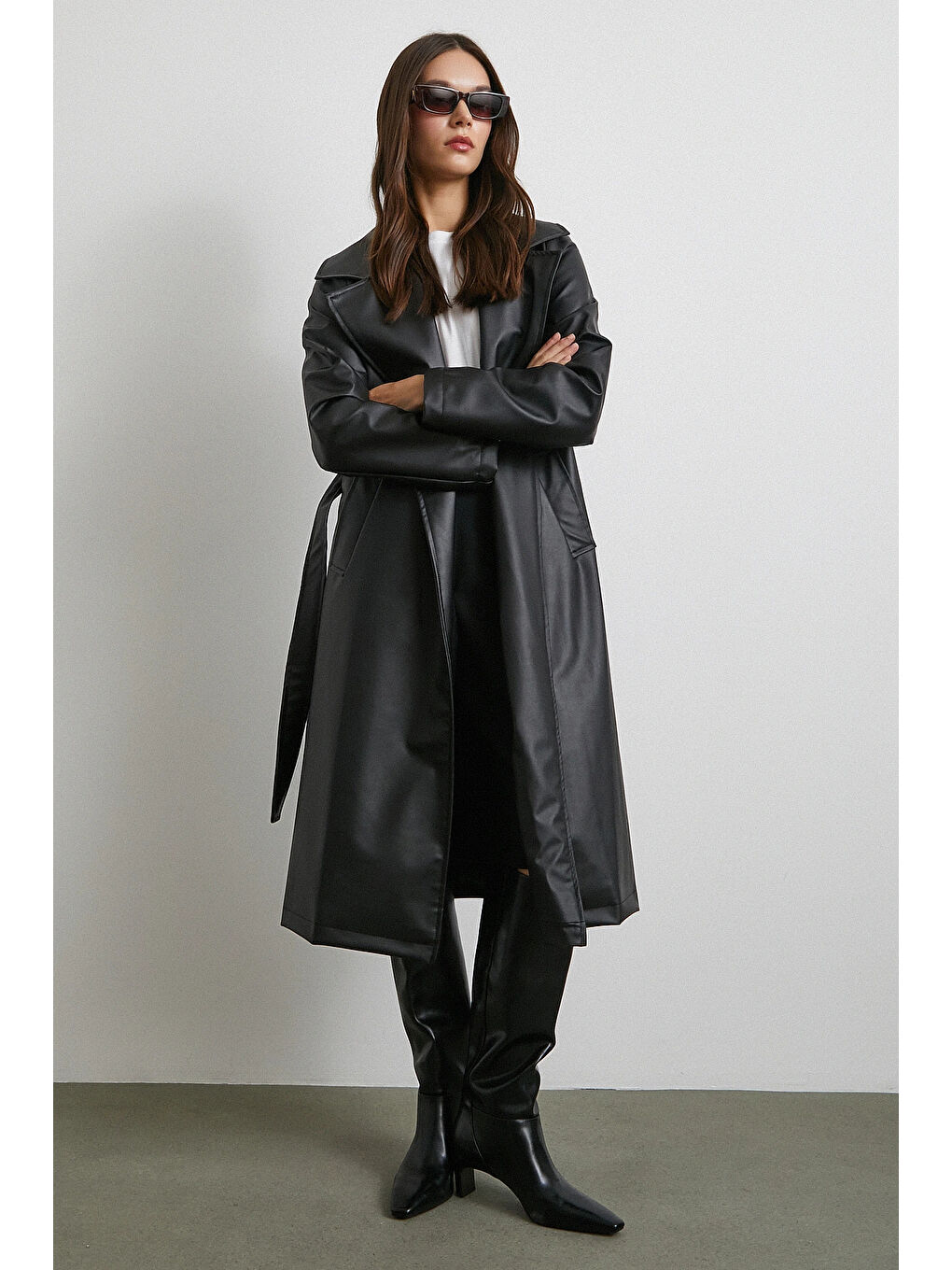 Kuşaklı Deri Pardesü Siyah-1