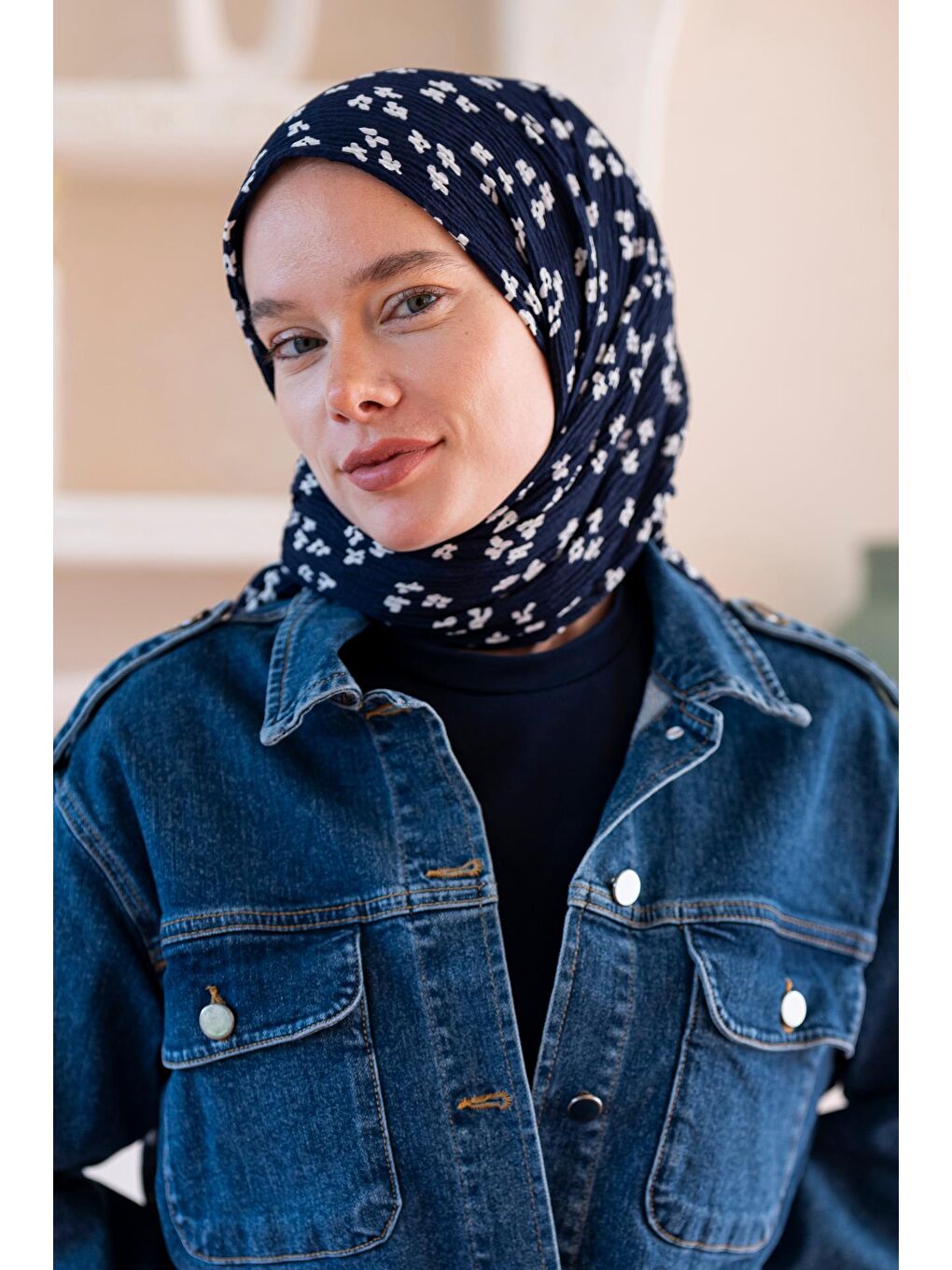 Lacivert Kadın Çiçek Desenli Kırışmaz Bürümcük Şal 190*80 Cm-1