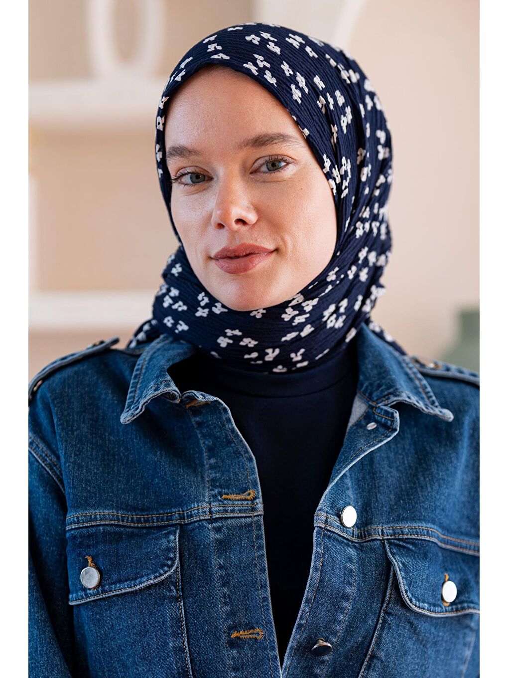 Lacivert Kadın Çiçek Desenli Kırışmaz Bürümcük Şal 190*80 Cm-3